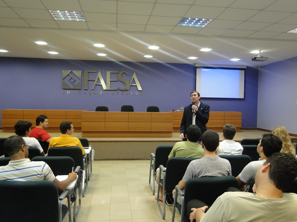 8125672357_77b2cfbaf6_b